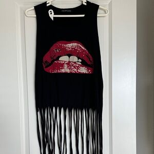 Rock Rose Classic Black Top